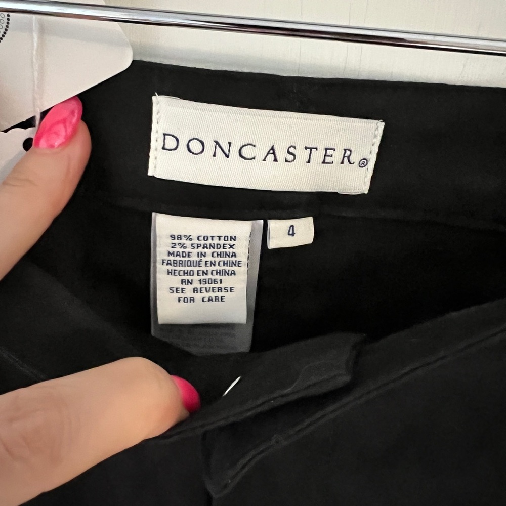 ~Doncaster Black Shadow Geometric Pants Sz. 4 *EUC* MSRP: $298+tax